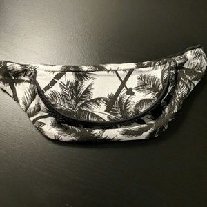 Palm tree fanny pack